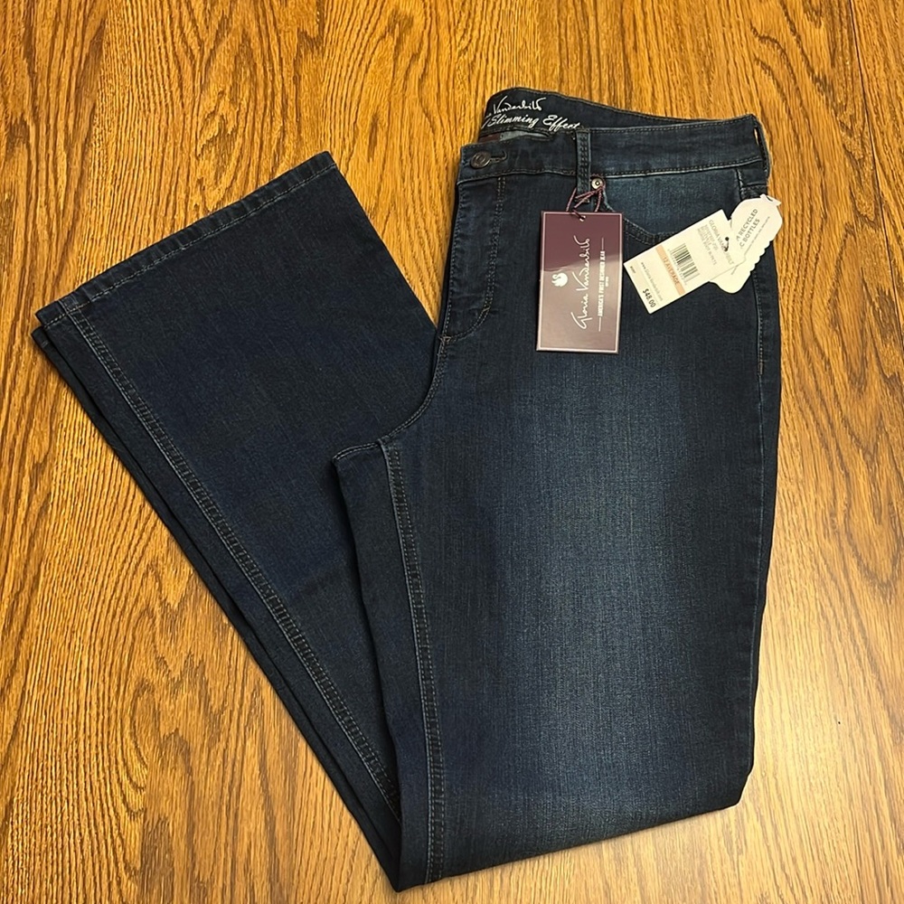 Gloria Vanderbilt Mid-Rise Boot Cut Jean